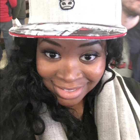 Meet your Posher, Nasha - Picture 3 of 5